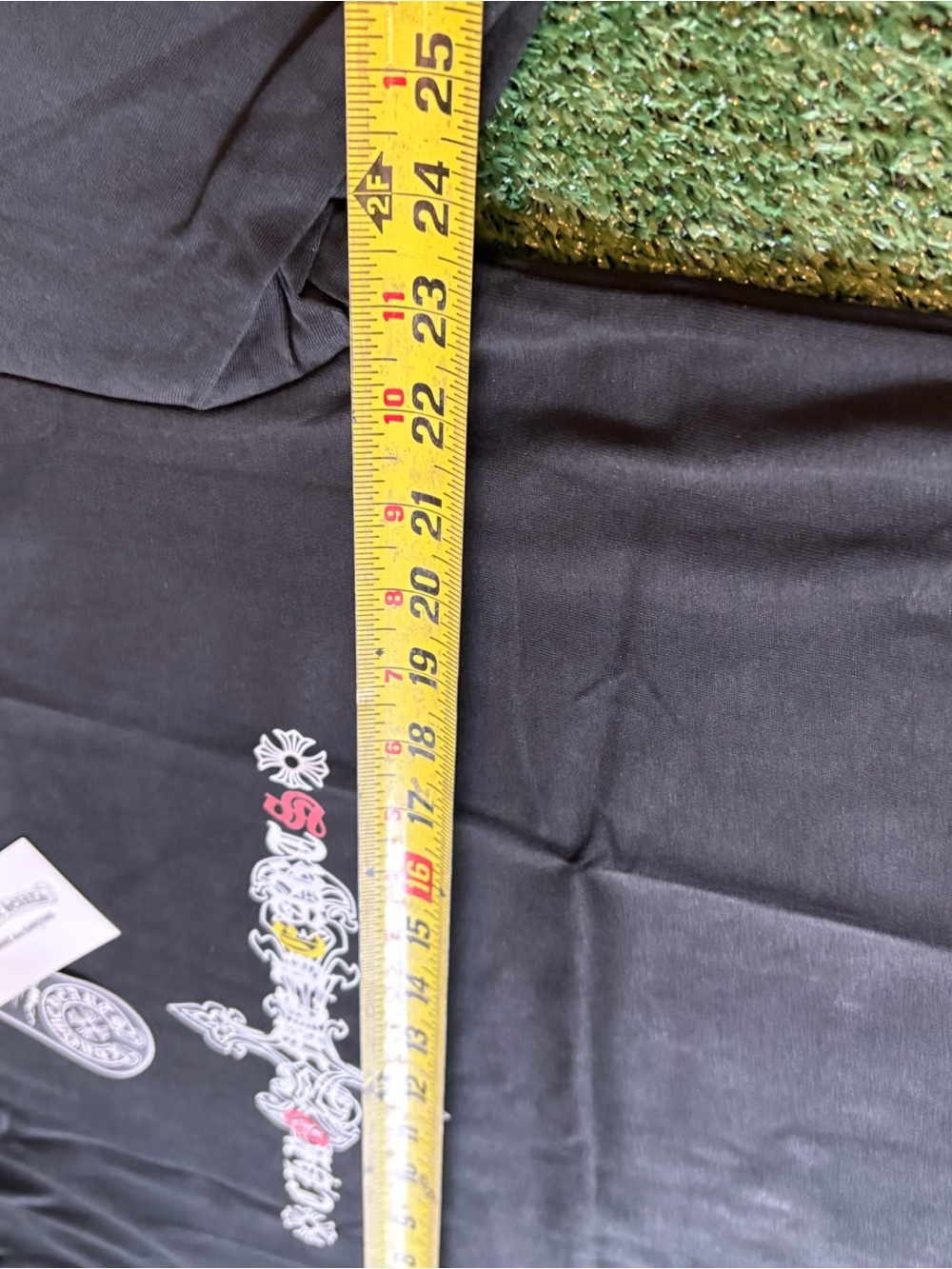 Chrome Hearts Black Short Sleeve Tee with Cross and Floral Motif - Picture 5 of 6